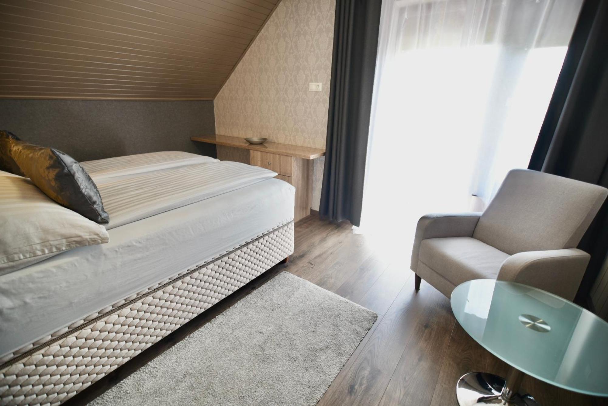 Crystal Apartman มูราฮาลอม ภายนอก รูปภาพ