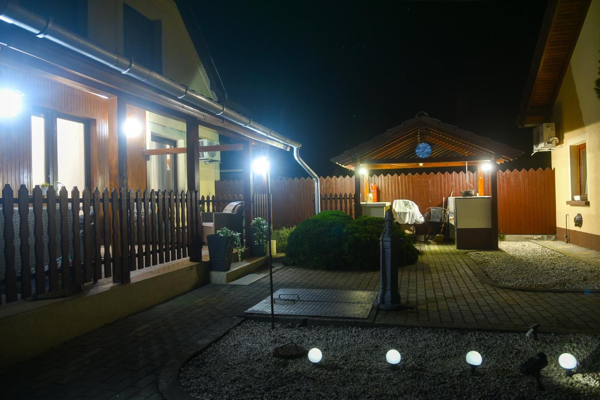 Crystal Apartman มูราฮาลอม ภายนอก รูปภาพ