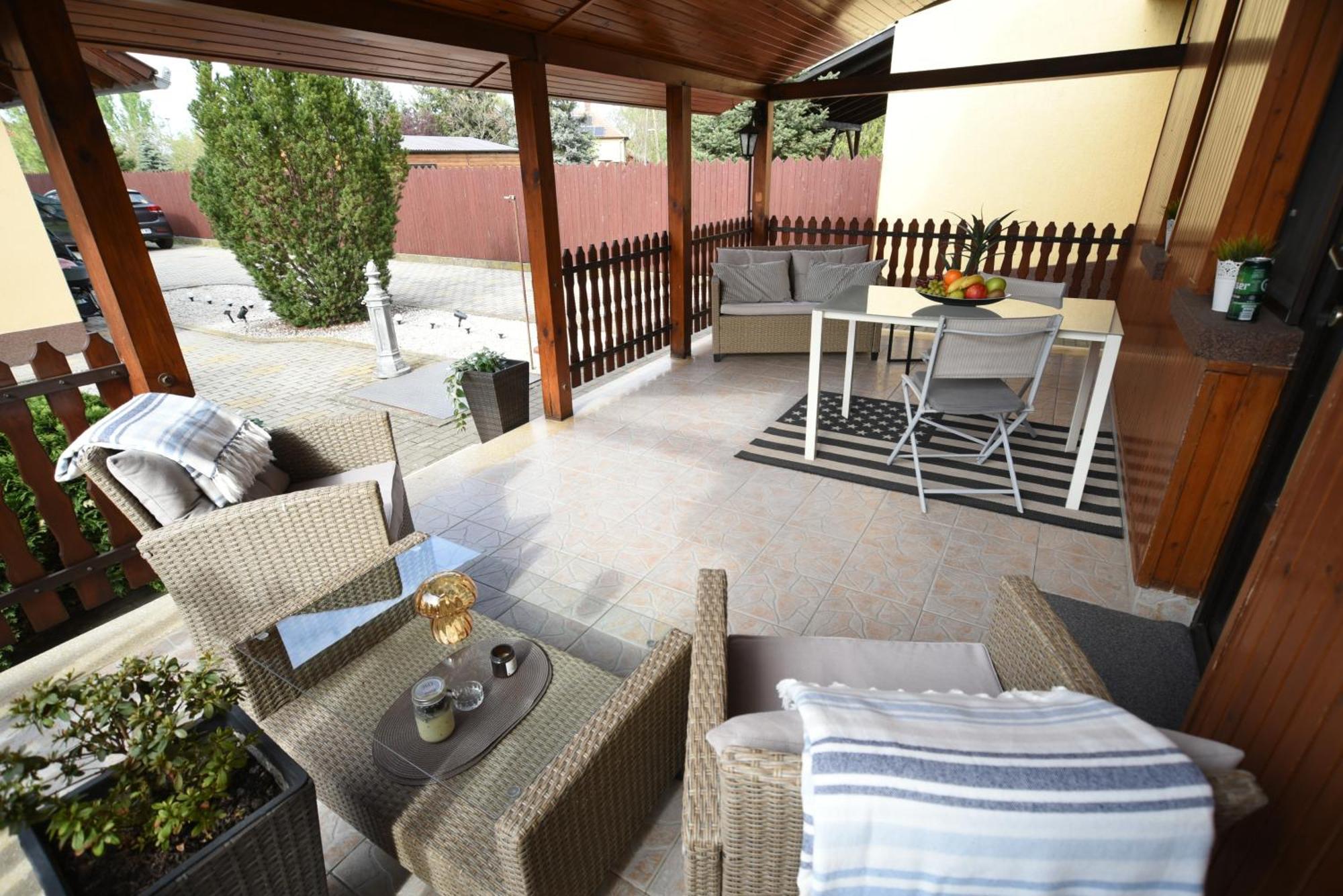 Crystal Apartman มูราฮาลอม ภายนอก รูปภาพ