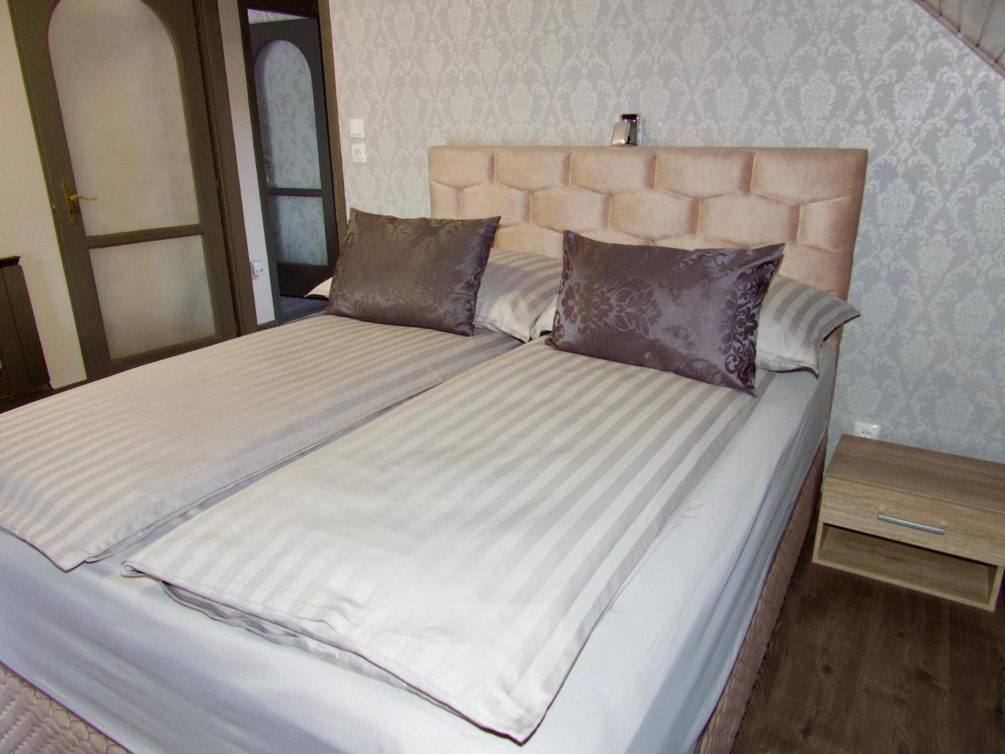 Crystal Apartman มูราฮาลอม ภายนอก รูปภาพ